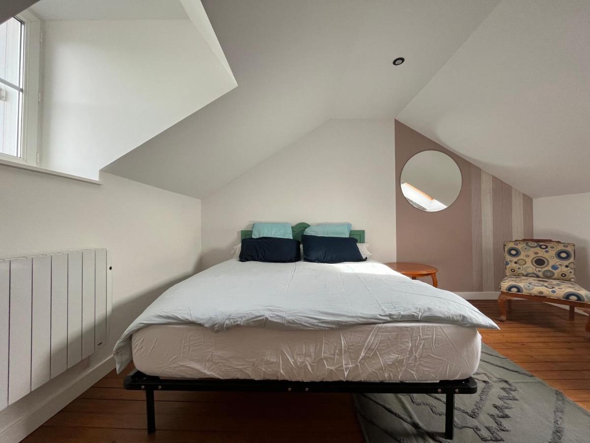 Sur Les Toits De Fontainebleau - Hypercentre Apartment Exterior photo